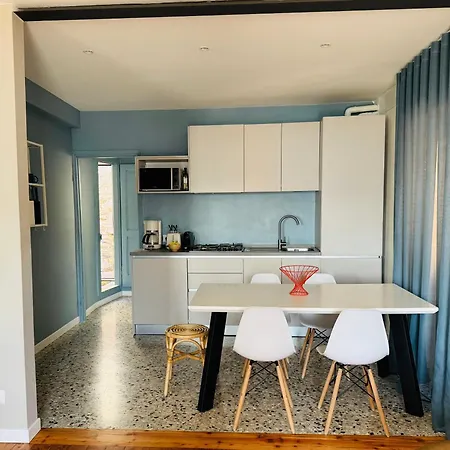 Regina E Oriente - La Casa Del Moro Μπαβένο